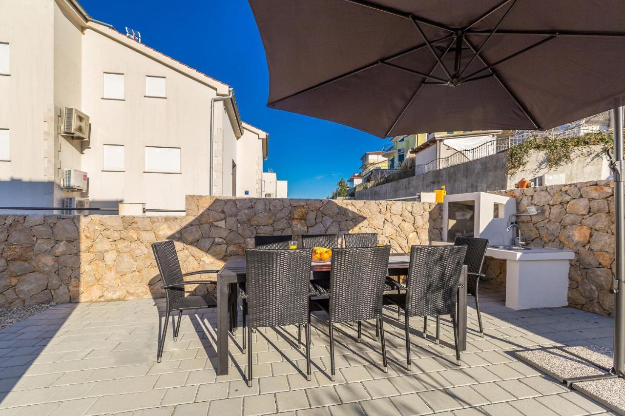 Apartments Solis Lacus Penthouse Njivice Eksteriør billede