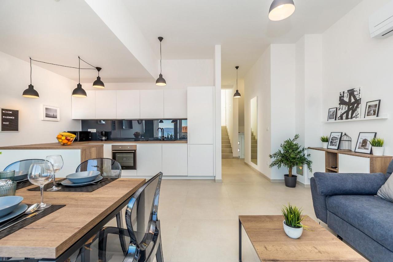 Apartments Solis Lacus Penthouse Njivice Eksteriør billede